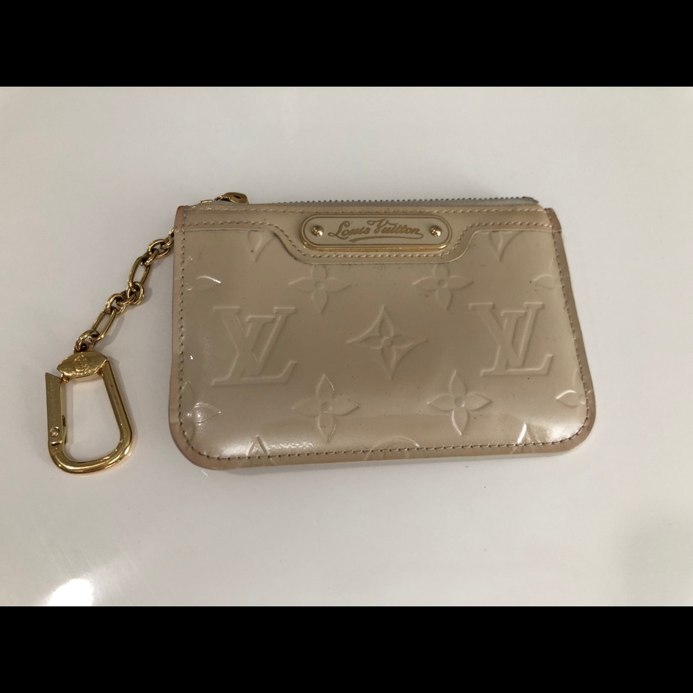 Louis Vuitton Vernis Key Pouch